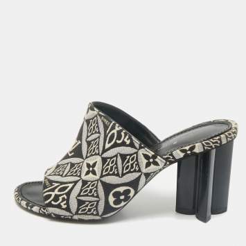 Louis Vuitton Navy Blue Denim Silhouette Mules Size 35