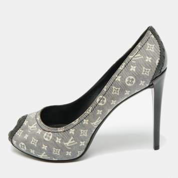 Pre Owned Louis Vuitton Blue Mini Lin Monogram Canvas and Patent Leather Peep Toe Pumps Size 39.5