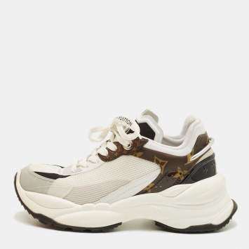 Pre Owned Louis Vuitton Run 55 Size 36.5 Monogram Rubber and Mesh Low Top Sneakers