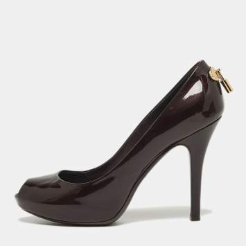 Pre Owned Louis Vuitton Oh Really! Size 38 Burgundy Patent Leather Peep Toe Pumps