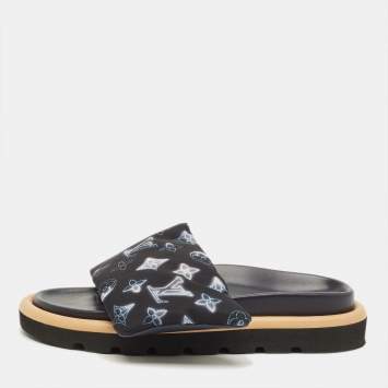 Pre Owned صندل فلات وسادة لوي فيتون مطاط زهري بركة مقاس 40