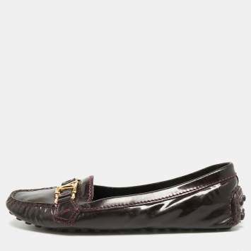مملوكة مسبقًا Louis Vuitton Oxford Size 38 Dark Brown Patent Leather Loafers