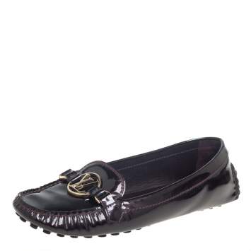 Pre Owned Louis Vuitton Burgundy Patent Leather Dauphine Loafers Size 40.5