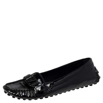 مملوكة مسبقًا Louis Vuitton Black Patent Leather Oxford Slip On Loafers Size 38