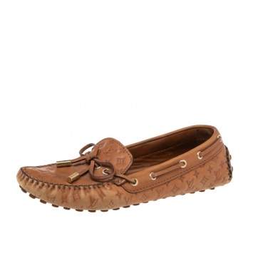 مملوكة مسبقًا Louis Vuitton Monogram Brown Leather Gloria Bow Slip On Loafers 37