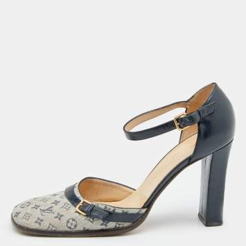 Pre Owned Louis Vuitton White/Navy Blue Mini Lin Canvas And Leather Ankle Strap Pumps Size 40