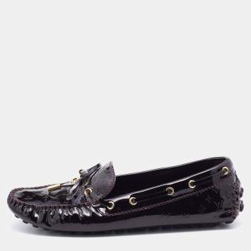 Pre Owned Louis Vuitton Burgundy Patent Leather Gloria Slip On Loafers Size 38