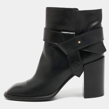 Pre Owned Louis Vuitton Black Leather Ankle Boots Size 39