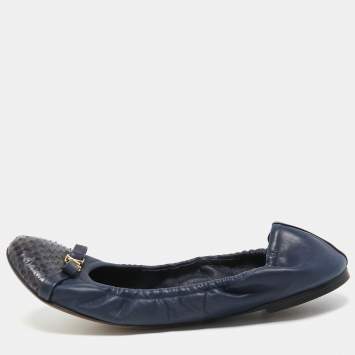 Pre Owned Louis Vuitton Navy Blue Python and Leather Elba Scrunch Ballet Flats Size 38.5