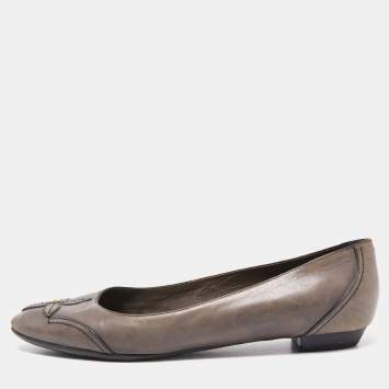 Pre Owned Louis Vuitton Grey Leather Ballet Flats Size 39