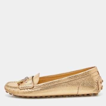 Pre Owned Louis Vuitton Gold Leather Close Up Loafers Size 39