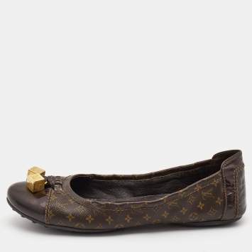 Pre Owned Louis Vuitton Brown Monogram Canvas and Leather Cap Toe Dice Ballet Flats Size 39