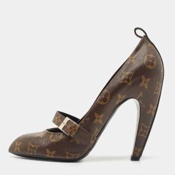 Pre Owned Louis Vuitton Monogram Canvas Star Power Buckle Detail Pumps Size 38