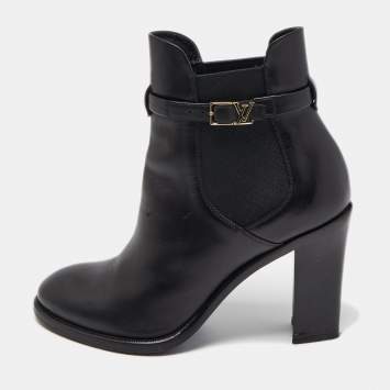 Pre Owned Louis Vuitton Black Leather Buckle Detail Ankle Booties Size 38.5