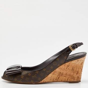 Pre Owned Louis Vuitton Brown Patent and Canvas Rivoli Slingback Wedge Pumps Size 38.5