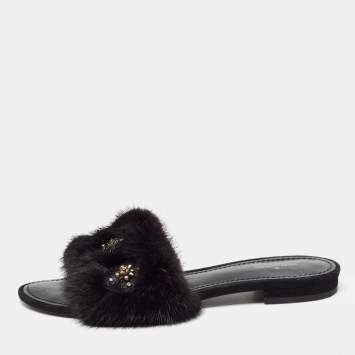 Pre Owned Louis Vuitton Black Fur Crystal Embellished Slide Flats  Size 38.5