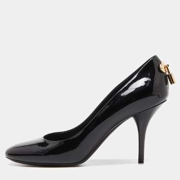 Pre Owned Louis Vuitton Black Patent Leather Lock It Round Toe Pumps Size 38