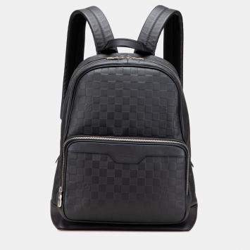 ```json
[{ "name": "Louis Vuitton Damier Infini Campus", "name_ar": "لويس فيتون داميي إنفيني كامبوس" }]
```