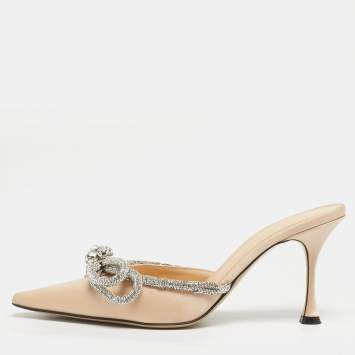 Pre Owned خُفَّاف ماخ أند ماخ ساتان بيج مُزيَّن بالكريستال مع فيونكة مزدوجة مقاس 39