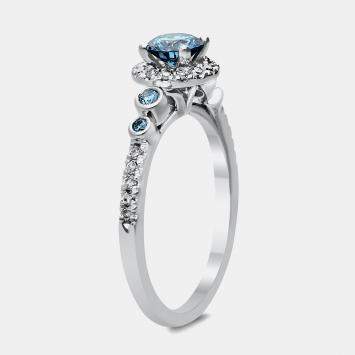 Pre Owned 14K White Gold Blue Round Cut White Halo Ring (0.806Ct) US 7