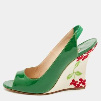 Pre Owned Manolo Blahnik Green Patent Leather Maniapla Embroidered Wedge Sandals Size 38.5