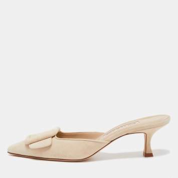 Pre Owned Manolo Blahnik Beige Suede Maysale Mules Size 38