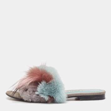Pre Owned Manolo Blahnik Two Tone Suede and Fox Fur Flat Slides Size 37
