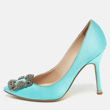 Pre Owned Manolo Blahnik Blue Satin Hangisi Pumps Size 34