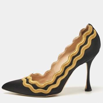 Pre Owned Manolo Blahnik Black/Yellow Satin Mikelona Pumps Size 37