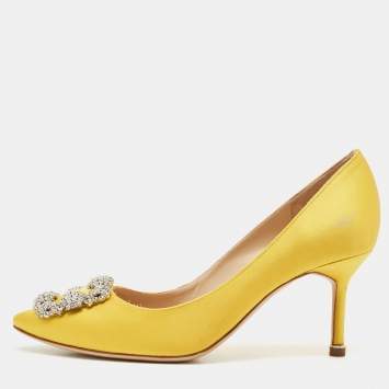 Pre Owned Manolo Blahnik Yellow Satin Hangisi Pumps Size 37