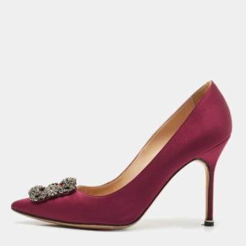Manolo Blahnik Burgundy Satin Hangisi Pumps Size 39.5