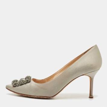 Pre Owned Manolo Blahnik Grey Satin Hangisi Pumps Size 40
