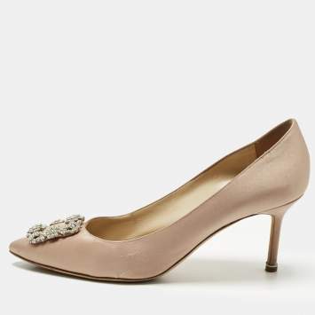 Pre Owned Manolo Blahnik Beige Satin Hangisi Pumps Size 42