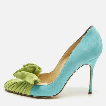 مملوكة مسبقًا Manolo Blahnik Arleti Frill Size 40 Blue/Green Suede Pumps