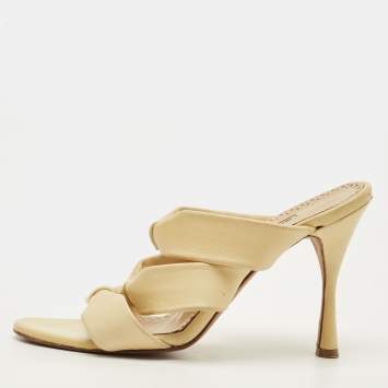Pre Owned Manolo Blahnik Size 37 Cream Leather Slide Sandals