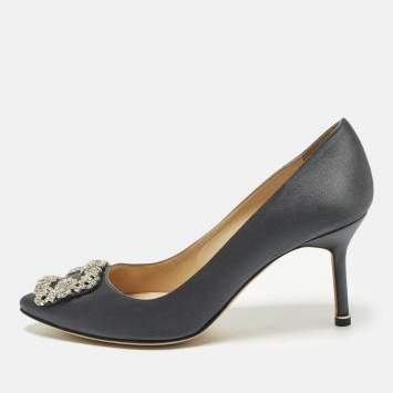 Pre Owned Manolo Blahnik Hangisi Size 39 Grey Satin Crystal Embellished Pumps