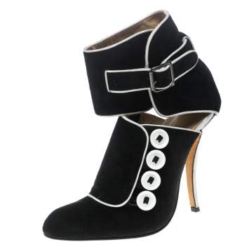 Pre Owned Manolo Blahnik Black/White Suede and Fabric Rapacina Button Detail Booties Size 35.5