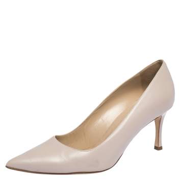 Pre Owned Manolo Blahnik Pale Pink Leather BB Pointed Toe Pumps Size 39.5