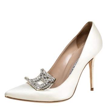 Pre Owned Manolo Blahnik White Satin Crystal Embellished Borlak Pumps Size 40