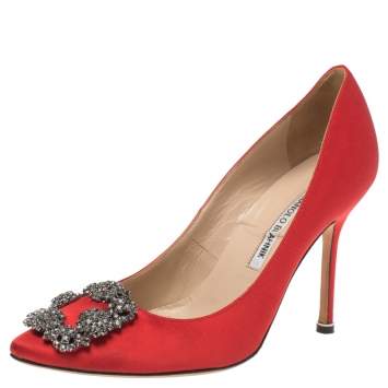 Pre Owned Manolo Blahnik Red Satin Hangisi Crystal Embellished Pointed Toe Pumps Size 38