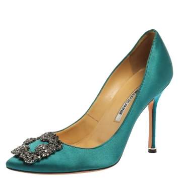 Pre Owned Manolo Blahnik Blue Satin Hangisi Crystal Embellished Pumps Size 38