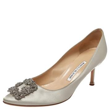 Pre Owned Manolo Blahnik Grey Satin Hangisi Pointed Toe Pumps Size 39