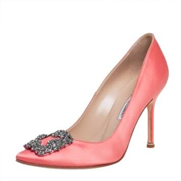 Pre Owned Manolo Blahnik Pink Satin Hangisi Crystal Embellished Pumps Size 37.5