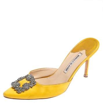 Pre Owned Manolo Blahnik Yellow Satin Hangisi Mules Size 40