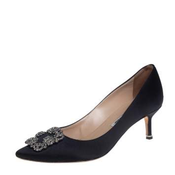 Pre Owned Manolo Blahnik Black Satin Hangisi Embellished Pointed Toe Pumps Size 38