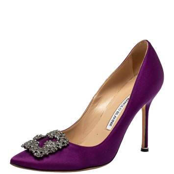 Pre Owned Manolo Blahnik Purple Satin Hangisi Embellished Pointed Toe Pumps Size 38.5 