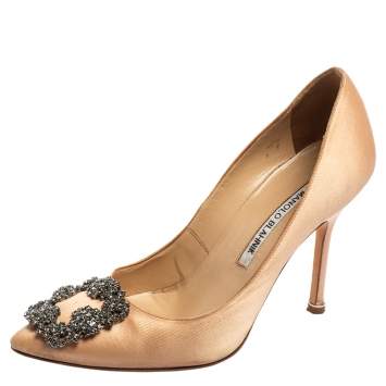 Pre Owned Manolo Blahnik Beige Satin Hangisi Pumps Size 36