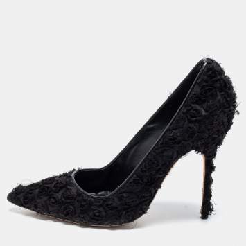 Pre Owned Manolo Blahnik Black Floral Fabric Pointed Toe Pumps Size 39