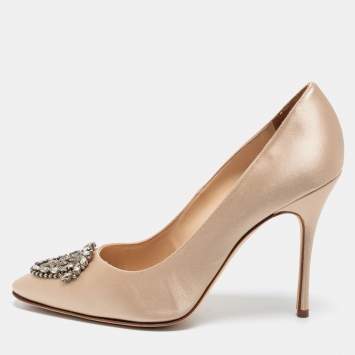 Pre Owned Manolo Blahnik Gold Satin Okkava Crystal Embellished Pumps Size 41