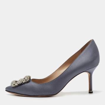 Pre Owned Manolo Blahnik Grey Satin Hangisi Embellished Pumps Size 38.5